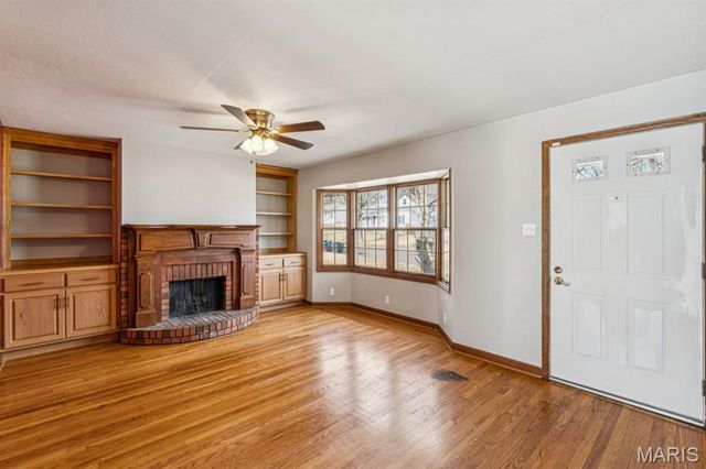 6900 Foxcroft Drive, Affton, MO 63123