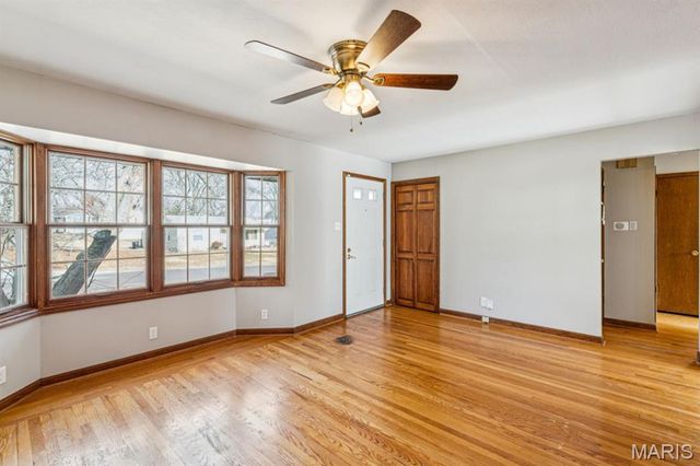 6900 Foxcroft Drive, Affton, MO 63123