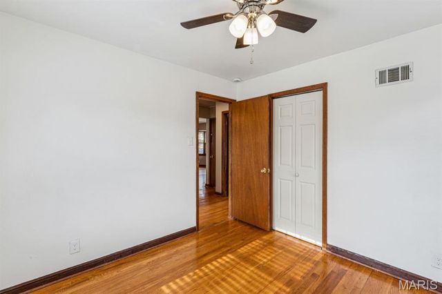 6900 Foxcroft Drive, Affton, MO 63123