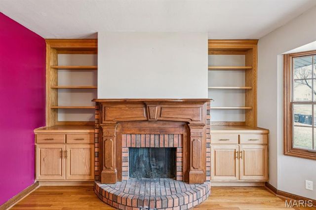 6900 Foxcroft Drive, Affton, MO 63123