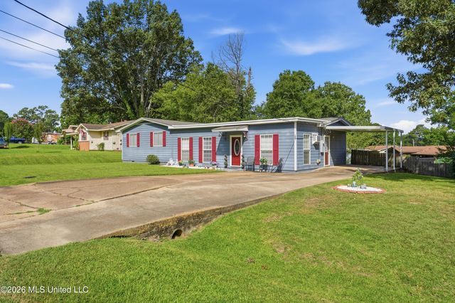 106 Richland Street, Richland, MS 39218