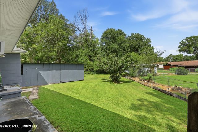 106 Richland Street, Richland, MS 39218