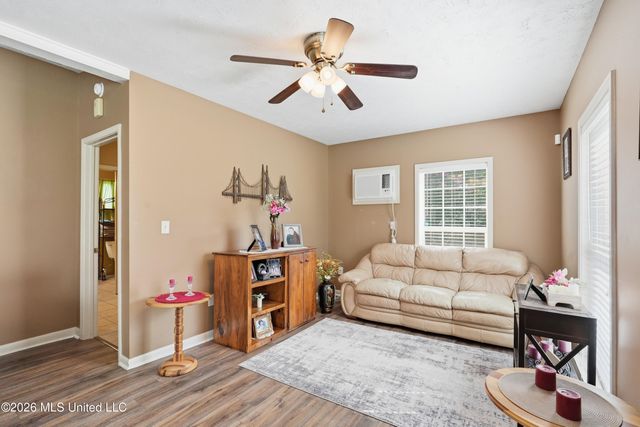 106 Richland Street, Richland, MS 39218