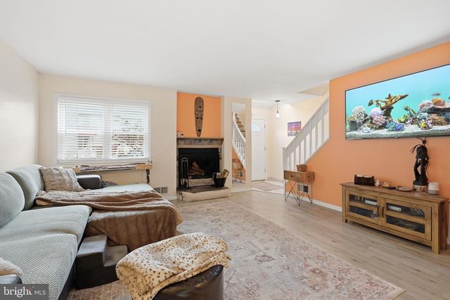 161 VALLEY CIR, Newark, DE 19711