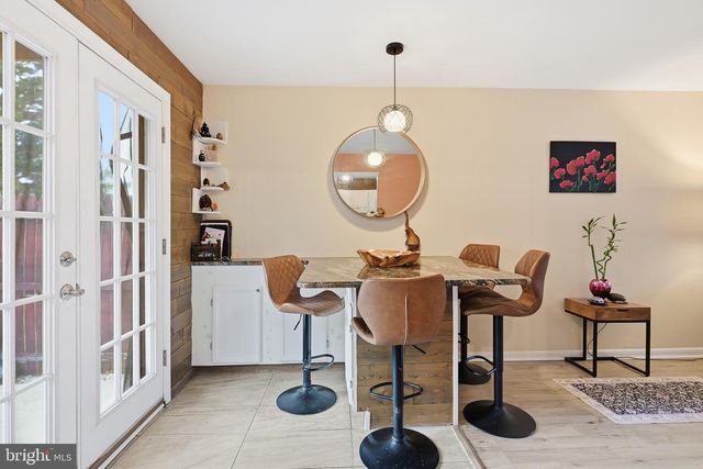 161 VALLEY CIR, Newark, DE 19711