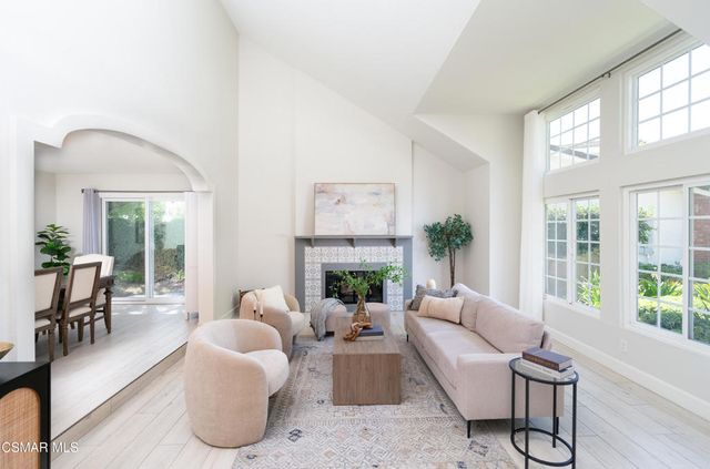 1312 Dubonnet Court, Oak Park, CA 91377
