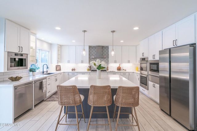 1312 Dubonnet Court, Oak Park, CA 91377