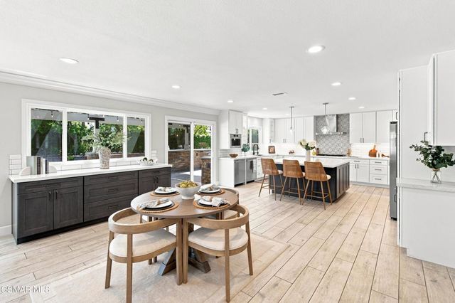 1312 Dubonnet Court, Oak Park, CA 91377