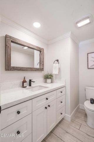 1312 Dubonnet Court, Oak Park, CA 91377