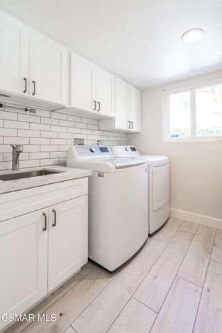 1312 Dubonnet Court, Oak Park, CA 91377