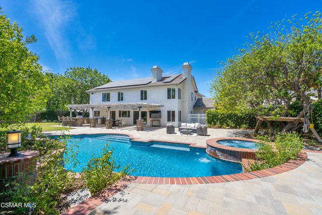 1312 Dubonnet Court, Oak Park, CA 91377