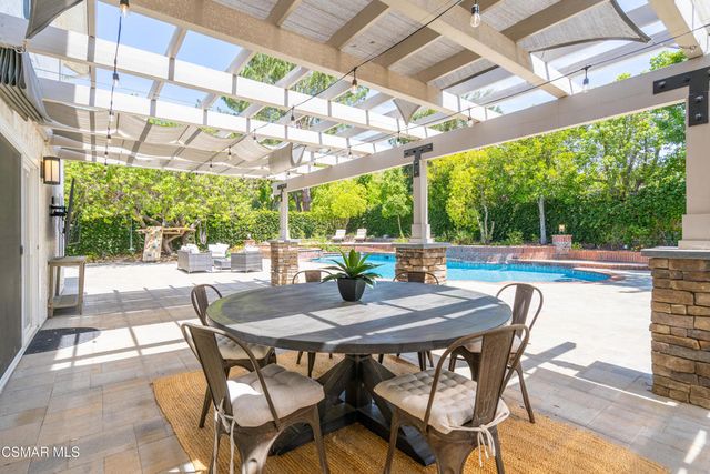 1312 Dubonnet Court, Oak Park, CA 91377