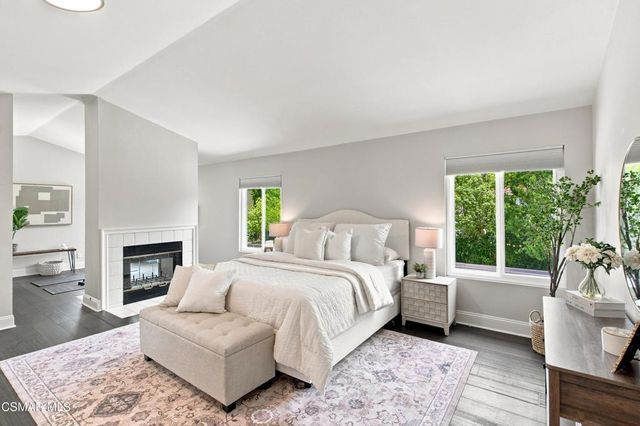1312 Dubonnet Court, Oak Park, CA 91377