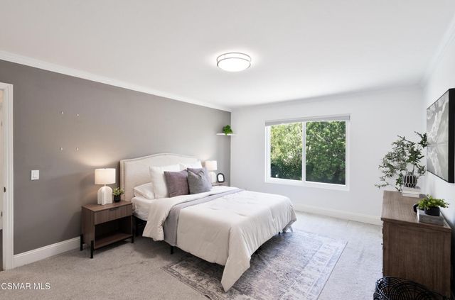 1312 Dubonnet Court, Oak Park, CA 91377