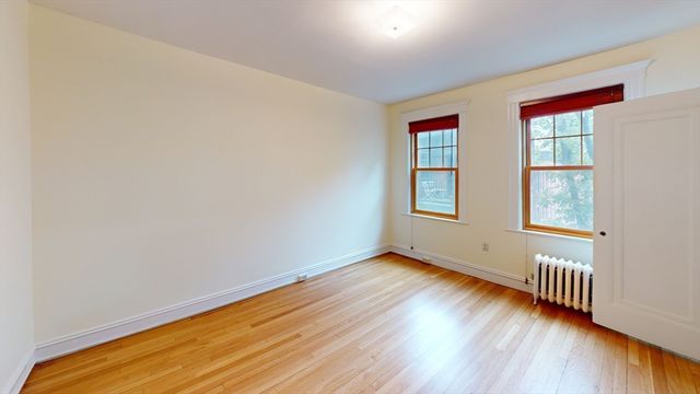 22 Alton 2, Brookline, MA 02446