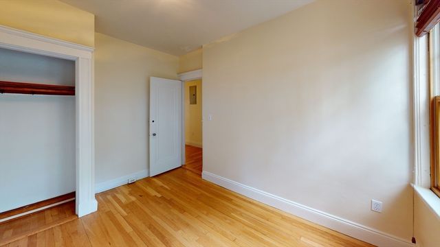 22 Alton 2, Brookline, MA 02446
