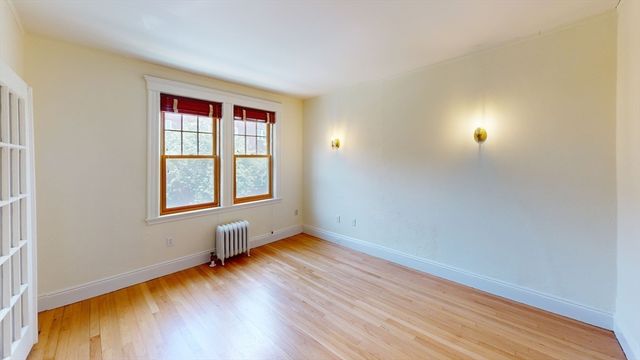 22 Alton 2, Brookline, MA 02446