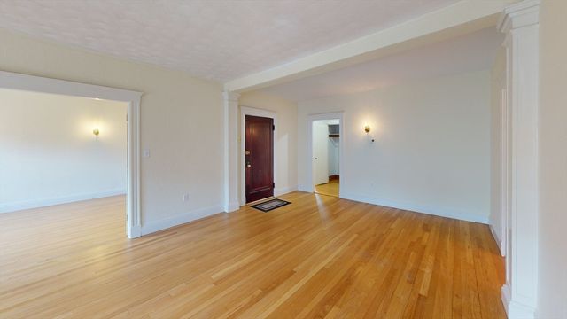 22 Alton 2, Brookline, MA 02446