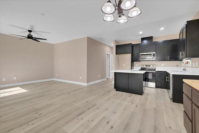 4581 Meadow Way, Olivehurst, CA 95961