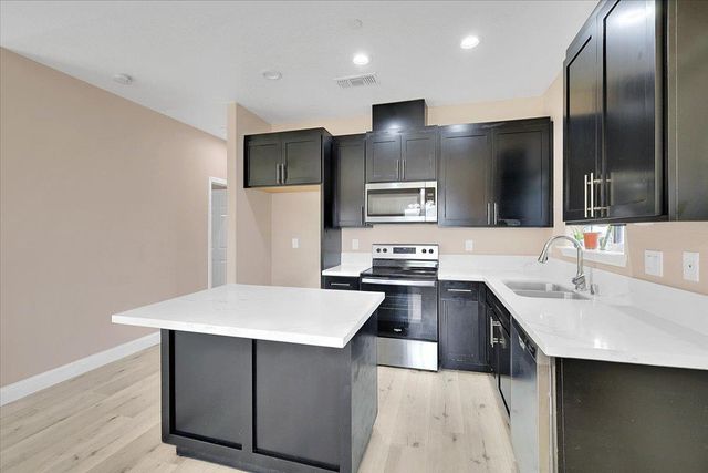 4581 Meadow Way, Olivehurst, CA 95961