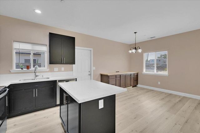 4581 Meadow Way, Olivehurst, CA 95961