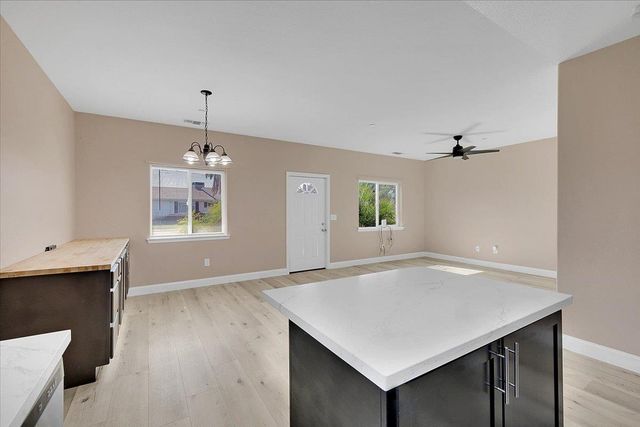 4581 Meadow Way, Olivehurst, CA 95961