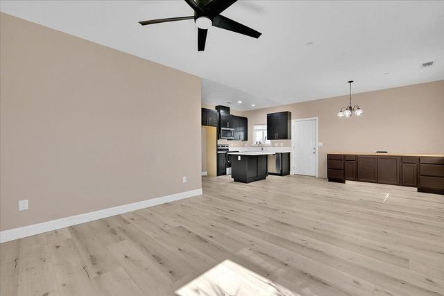 4581 Meadow Way, Olivehurst, CA 95961