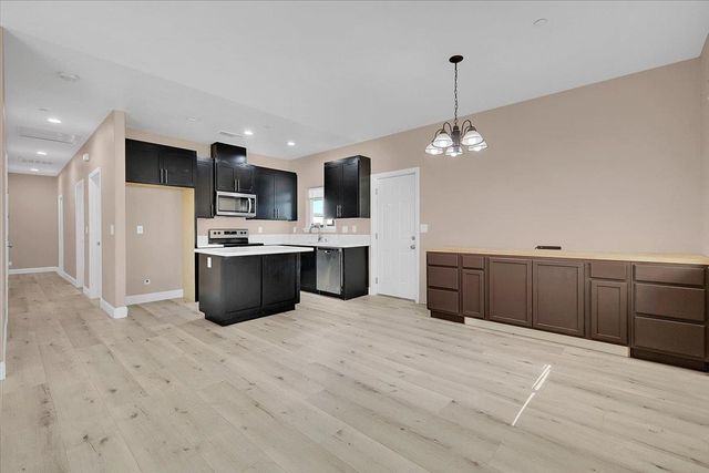 4581 Meadow Way, Olivehurst, CA 95961