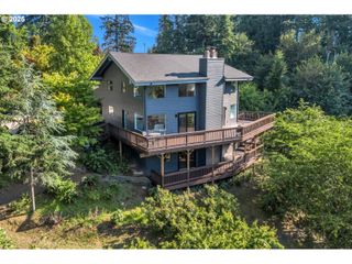 20333 S SWEETWOOD Ln, Oregon City, OR 97045