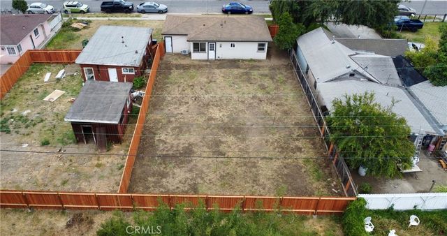 4949 E San Carlos, Rancho Dominguez, CA 90221