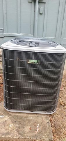 203 Altman Drive, Mountain View, AR 72560