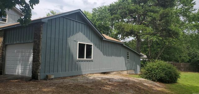 203 Altman Drive, Mountain View, AR 72560