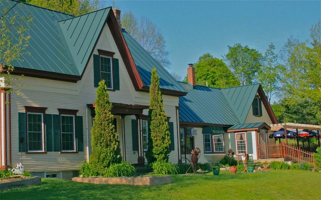 52 Upper Road, Bridgewater, VT 05035