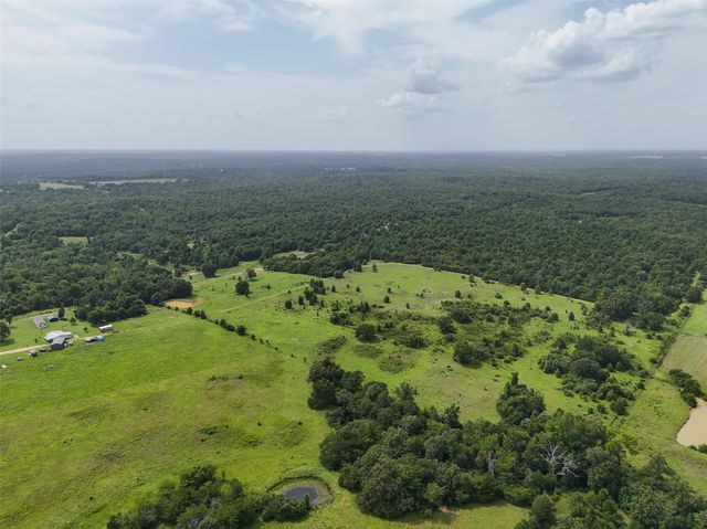 225 Private Road 2026, Centerville, TX 75831