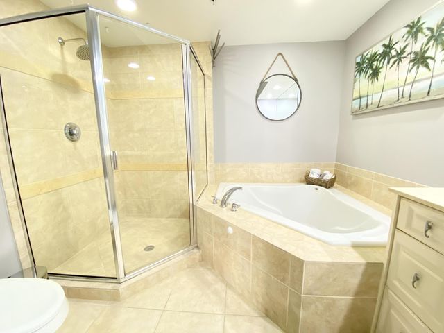 215 NW Flagler 202, Stuart, FL 34994