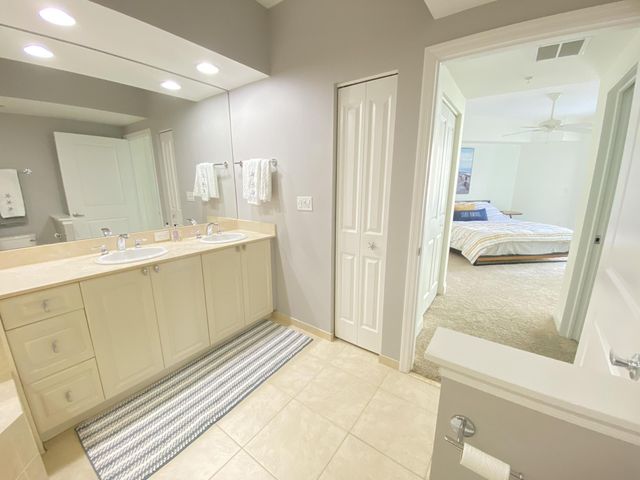 215 NW Flagler 202, Stuart, FL 34994