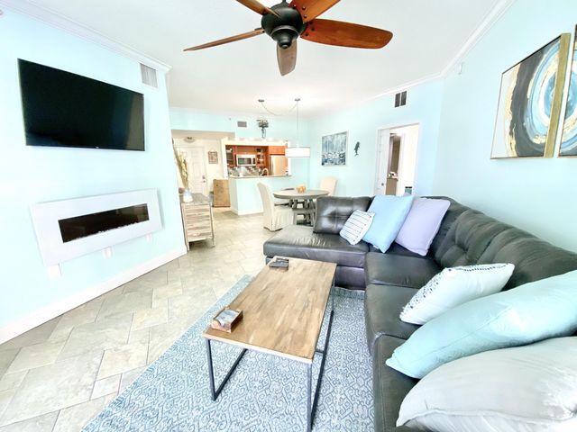 215 NW Flagler 202, Stuart, FL 34994