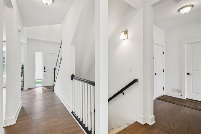 331 Honey Tree Way, Ann Arbor, MI 48103