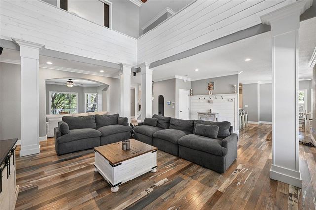 8395 Mccourtney Rd, Lincoln, CA 95648