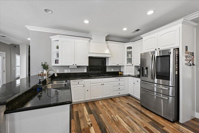8395 Mccourtney Rd, Lincoln, CA 95648