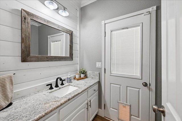 8395 Mccourtney Rd, Lincoln, CA 95648