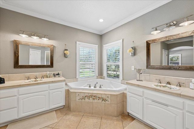 8395 Mccourtney Rd, Lincoln, CA 95648