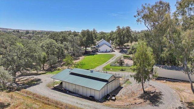 8395 Mccourtney Rd, Lincoln, CA 95648