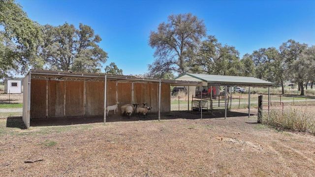 8395 Mccourtney Rd, Lincoln, CA 95648