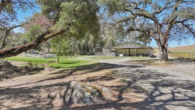 8395 Mccourtney Rd, Lincoln, CA 95648