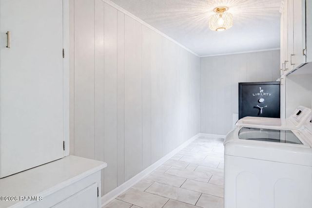 1055 Eddie Ray Road, Breaux Bridge, LA 70517