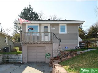 1821 Avenue B, Plattsmouth, NE 68048