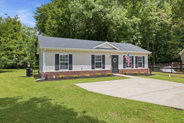 570 Kathryn Ct, Clarksville, TN 37042