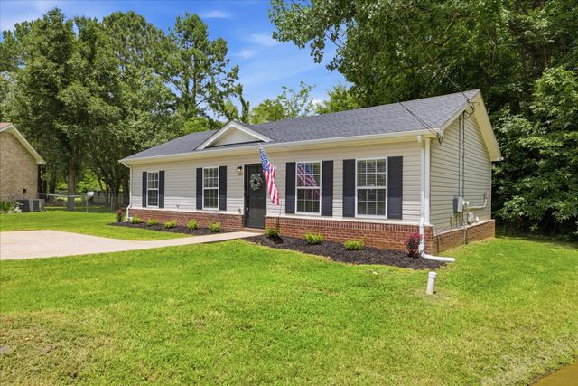 570 Kathryn Ct, Clarksville, TN 37042