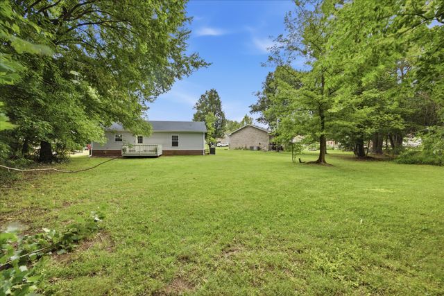 570 Kathryn Ct, Clarksville, TN 37042